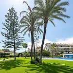 Studio With Sea Views, Pool, Parking And Tennis Court