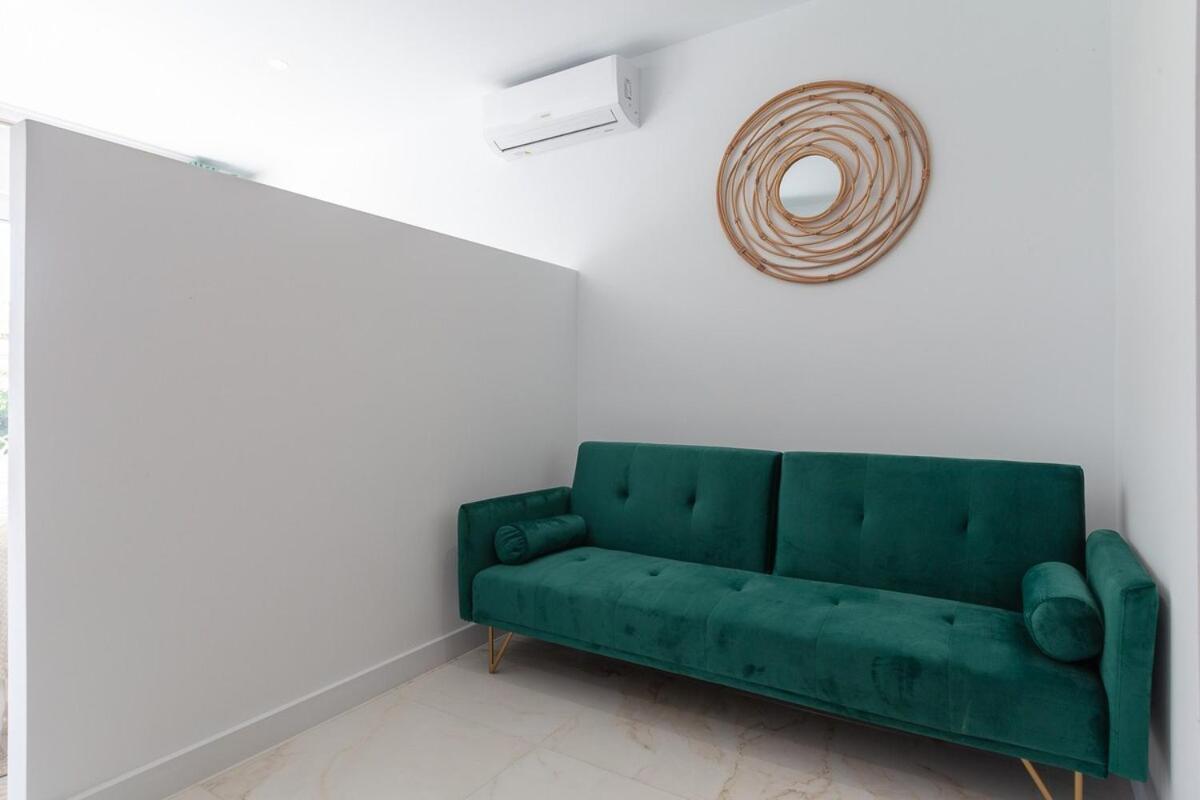 With Sea Views, Pool, Parking And Tennis Court * Marbella