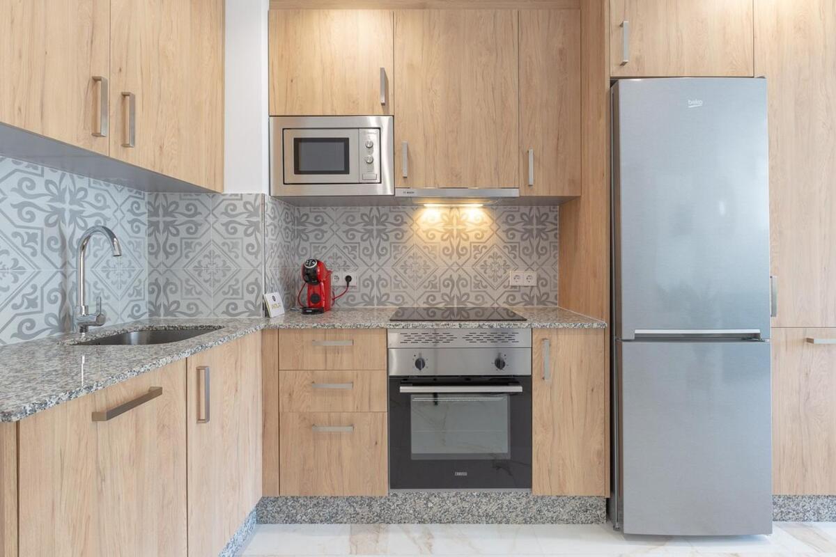 Apartment With Sea Views, Pool, Parking And Tennis Court Marbella